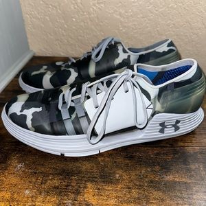 Men’s Sz. 13 Under Armour Speed Form AMP 2.0